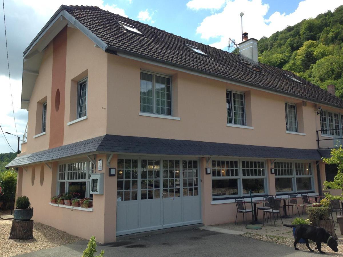 Auberge De La Roque La Roquette Luaran gambar